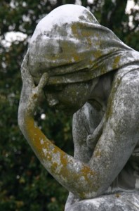 grief_statue